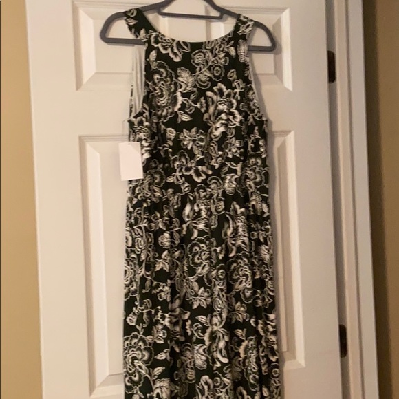 Meri Skye maxi dress NWT - Picture 3 of 3